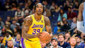 Dwight Howard La Lakers Basketball Shoot Wallpaper