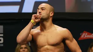 Eddie Alvarez Knockout Dustin Wallpaper