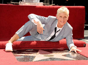 Ellen Degeneres Hollywood Walk Of Fame Wallpaper