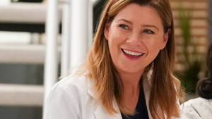 Ellen Pompeo As Meredith Grey Wallpaper