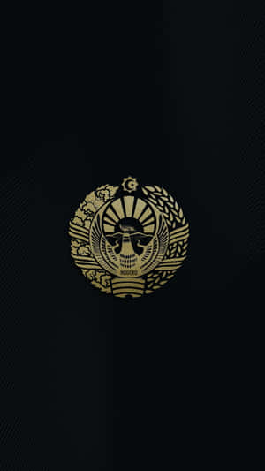 Embrace The Luxurious Shades Of Black And Gold Wallpaper