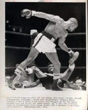 Emile Griffith Vs. Hurricane Carter Boxing Match Wallpaper