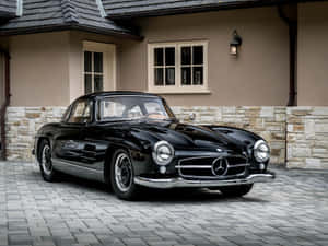 Enjoy The Classic Styling Of The Timeless Mercedes Wallpaper