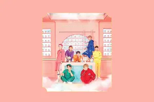 Enjoy The Pink Aesthetic Vibes Of Your Favorite Bts Band Members With This Stunning Desktop Wallpaper Wallpaper