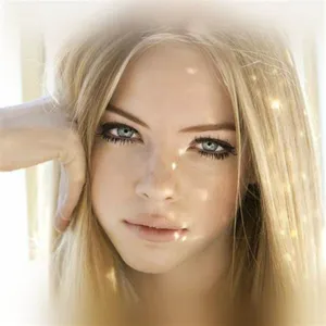 Enjoying Virtual World With The New Girl Ipad Wallpaper