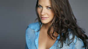 Evangeline Lilly Staring Deeply In Solitude Wallpaper