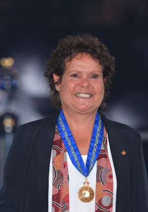 Evonne Goolagong Cawley With Medal Wallpaper