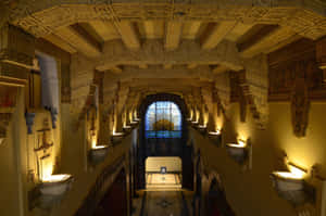 Experience The Vintage Charm Of Art Deco Computer Technology. Wallpaper