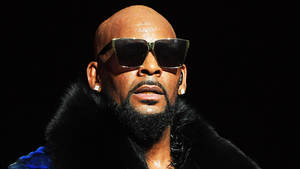 Famed Singer-songwriter R Kelly Wallpaper