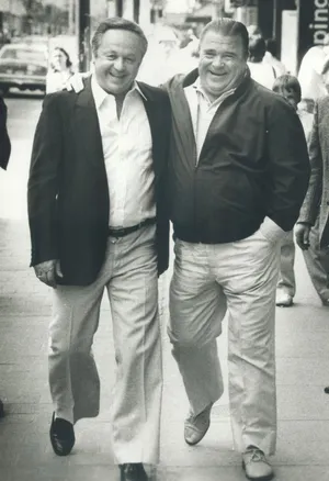 Ferenc Puskás With Ed Sullivan Wallpaper