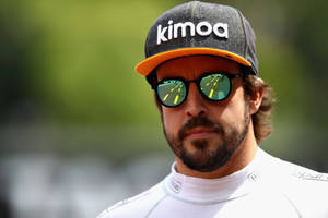 Fernando Alonso Reflective Sunglasses Wallpaper