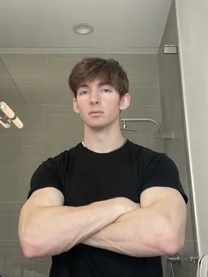 Flamingo Albert Strikes A Gorgeous Pose. Wallpaper