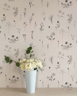 Floral Wallpaperand Vasewith White Flowers Wallpaper