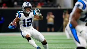 Football Athlete Dj Moore Carolina Panthers 2018 Wallpaper