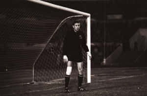 Football Player The Black Panther Lev Yashin Wallpaper