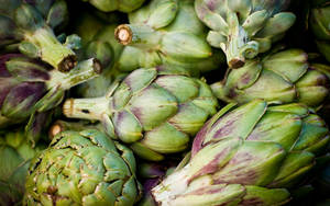 Fresh Artichoke Vegetables On Display Wallpaper