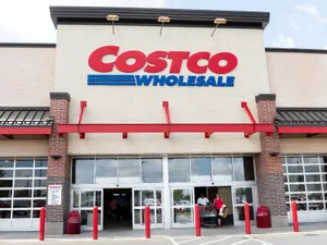 Front Shot Of Costco Wholesale Wallpaper