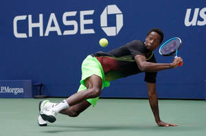 Gael Monfils Leaning On Floor Wallpaper