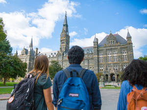 Georgetown University Backpacker Students Wallpaper