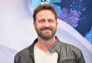 Gerard Butler Smile How To Train Your Dragon Premiere Wallpaper