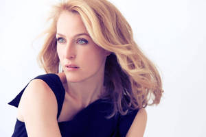 Gillian Anderson Gorgeous Actress Wallpaper