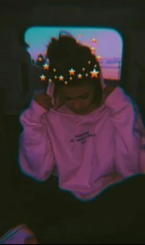 Girl With Snapchat Filter For Pfp Aesthetic Wallpaper