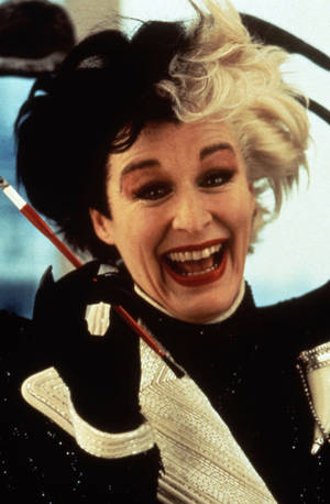 Glenn Close Laughing Cruella De Vil Wallpaper