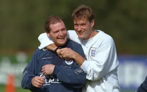 Glenn Hoddle Young Football Friend Wallpaper