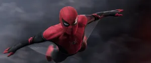 Gliding Spider Man Far From Home 2019 Wallpaper
