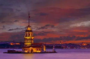 Golden Maiden’s Tower In Istanbul Turkey Wallpaper