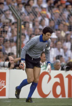 Greatest Goalkeeper Dino Zoff Wallpaper
