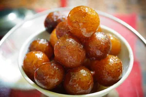 Gulab Jamun Balls Wallpaper