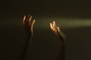 Hands Green Light Wallpaper