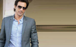 Handsome Arjun Rampal In Business Suit Wallpaper