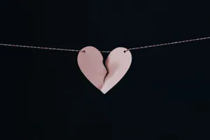 Hanging Pink Broken Heart Wallpaper
