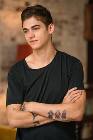 Hardin Scott Exuding Elegance And Confidence Wallpaper