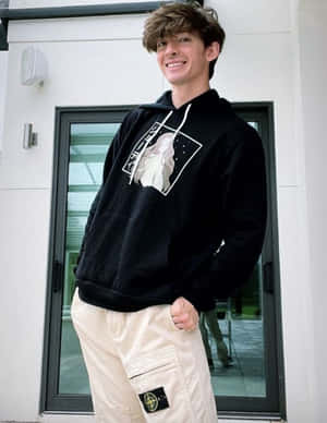 “have You Ever Seen A More Comfortable Looking Flamingo?” Wallpaper