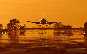 Hd Plane Wet Runway Wallpaper