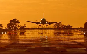 Hd Plane Wet Runway Wallpaper