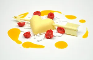 Heart-shaped Cake Dessert Wallpaper