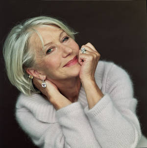 Helen Mirren Youthful Look Photography Wallpaper