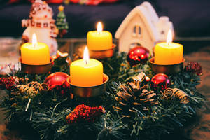 High Resolution Christmas Advent Wreath Wallpaper