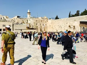 Honeymoon Israel Wailing Wall Wallpaper