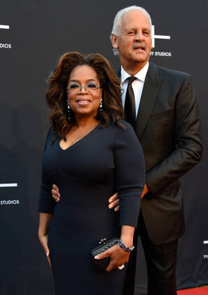 Host Oprah Winfrey And Stedman Graham Wallpaper