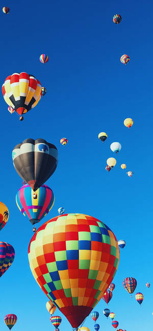 Hot Air Balloon Clear Blue Sky Wallpaper