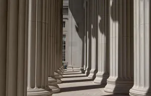 Iconic Mit Building With Historical Pillars Wallpaper