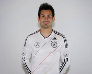 Ilkay Gundogan White Sweater White Background Wallpaper