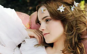 Image Emma Watson In Beautiful Flower Crown Wallpaper