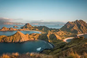Indonesia's Komodo Island Wallpaper