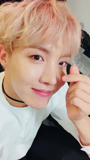 J-hope Bts Finger Heart Wallpaper